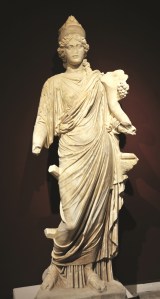 Perge’de son 3 yılda 13 heykel&nbsp;bulundu