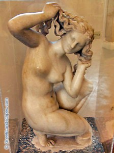 radha-bathing-statue-in-rhodes